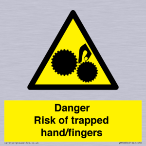 Danger Risk of trapped hand/fingers